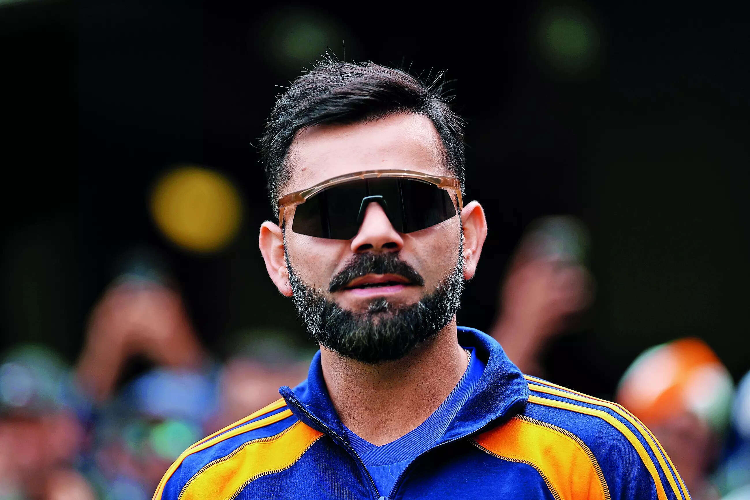 

<p>क्रिकेटर विराट कोहली ने अपना स्पोर्ट्सवियर ब्रांड One8 एजिलिटास स्पोर्ट्स को बेच दिया है। यह एजिलिटास में अल्पमत हिस्सेदारी लेकर 40 करोड़ रुपये का निवेश भी कर रही है। </p>
<p>“/><figcaption class=