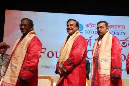 <p>Sarma mentioned that today, Assam is a hub of new and emerging opportunities where educated youth can find avenues to work</p>
