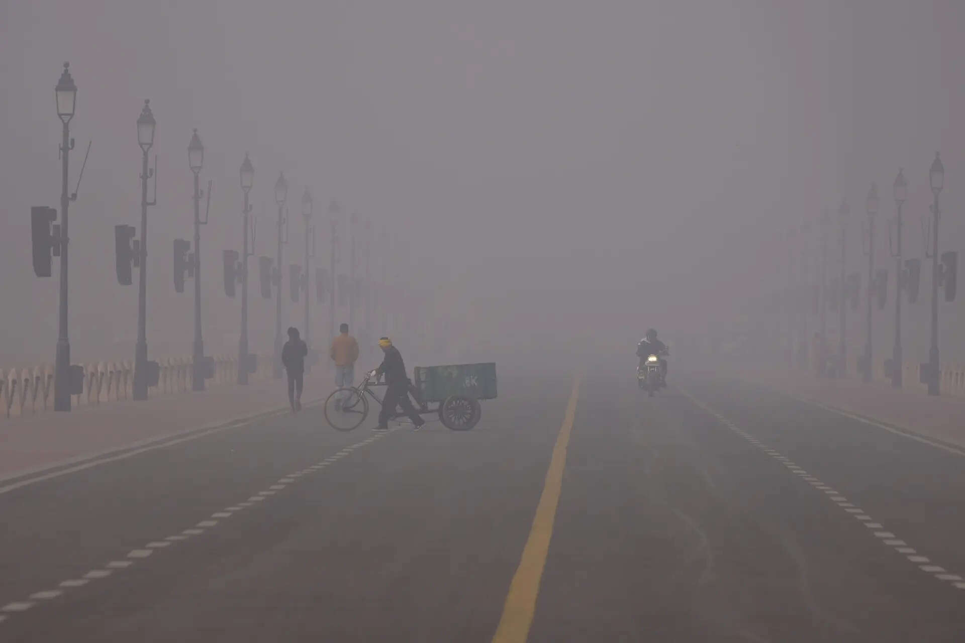 <p>The official notice added that students and their guardians will have the choice to attend classes online wherever the option is available.</p>