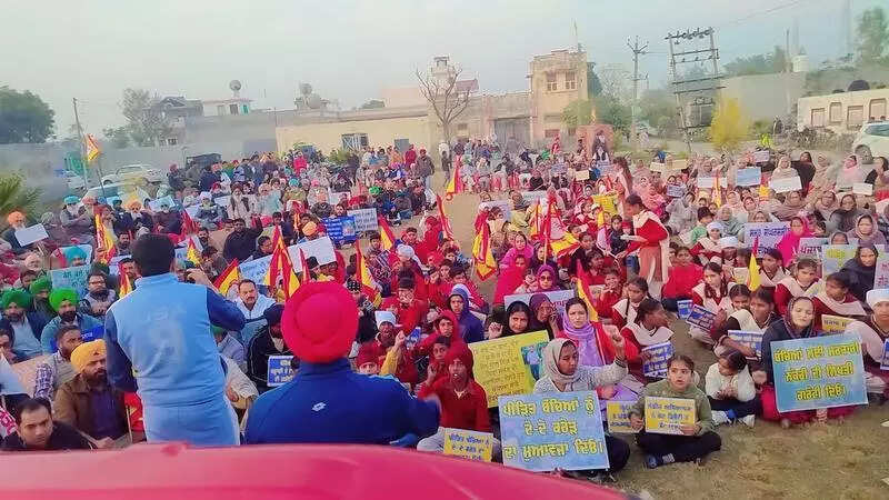 The teachers' associations sought Rs 2 crore compensation each, along with assurances of free education and govt jobs for the couple's children after they attain adulthood.