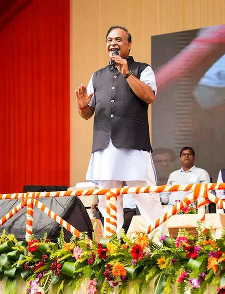 <p>The cabinet met for the first time in the New Year, following an interaction between the chief minister and media persons here<br></p>