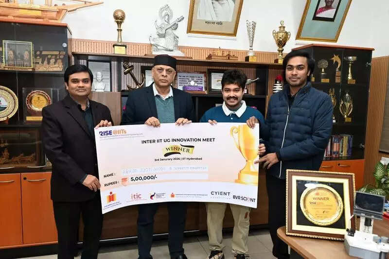 <p>The IIT-BHU project advanced to the Top 6 finalists and eventually emerged as the overall winner after final presentations and prototype demonstrations. </p>