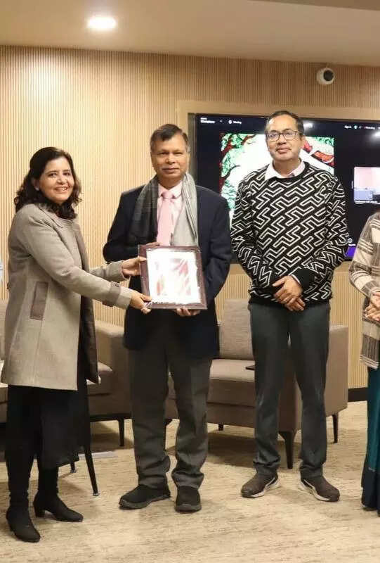 <p>Dean research, Prof Anubhav Mishra highlighted the importance of such events to enhance research capabilities among PhD scholars and faculty.</p>