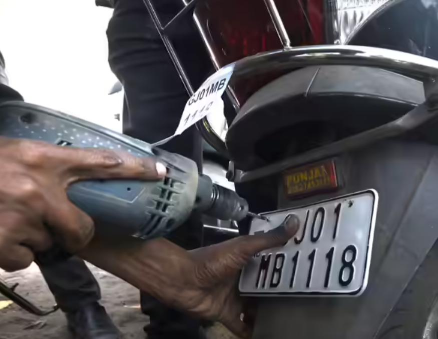 <p> RTO authorities said they were assisting the affected vehicle owners in completing the SOP process to enable HSRP registration.</p>