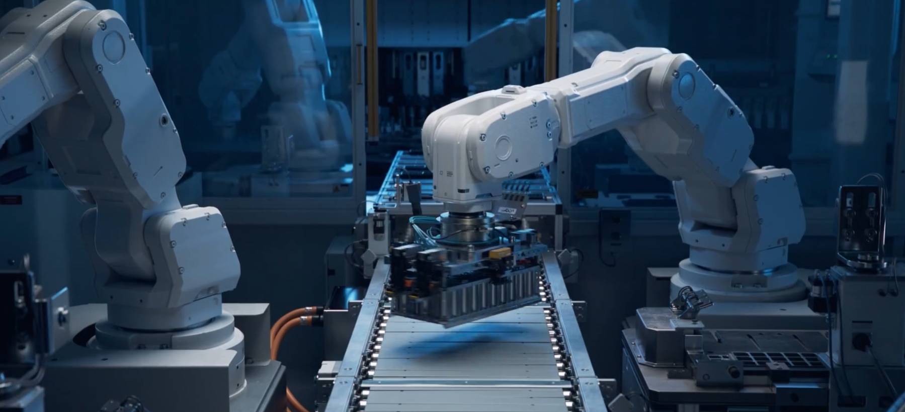 <p>They were mostly Chinese imports then, but today most are made in India. By 2017, we started exploring lithium-ion batteries. </p>