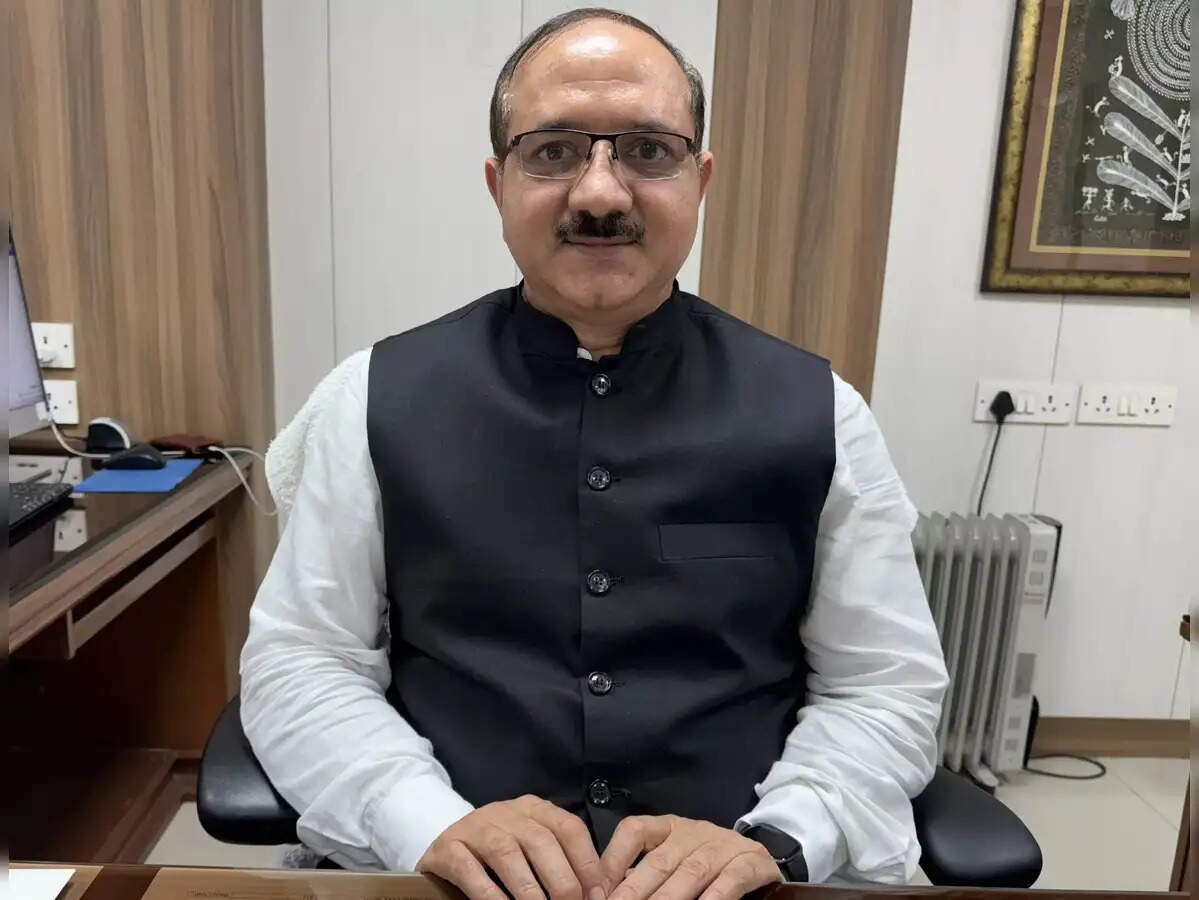 <p>Bhuvnesh Kumar</p>