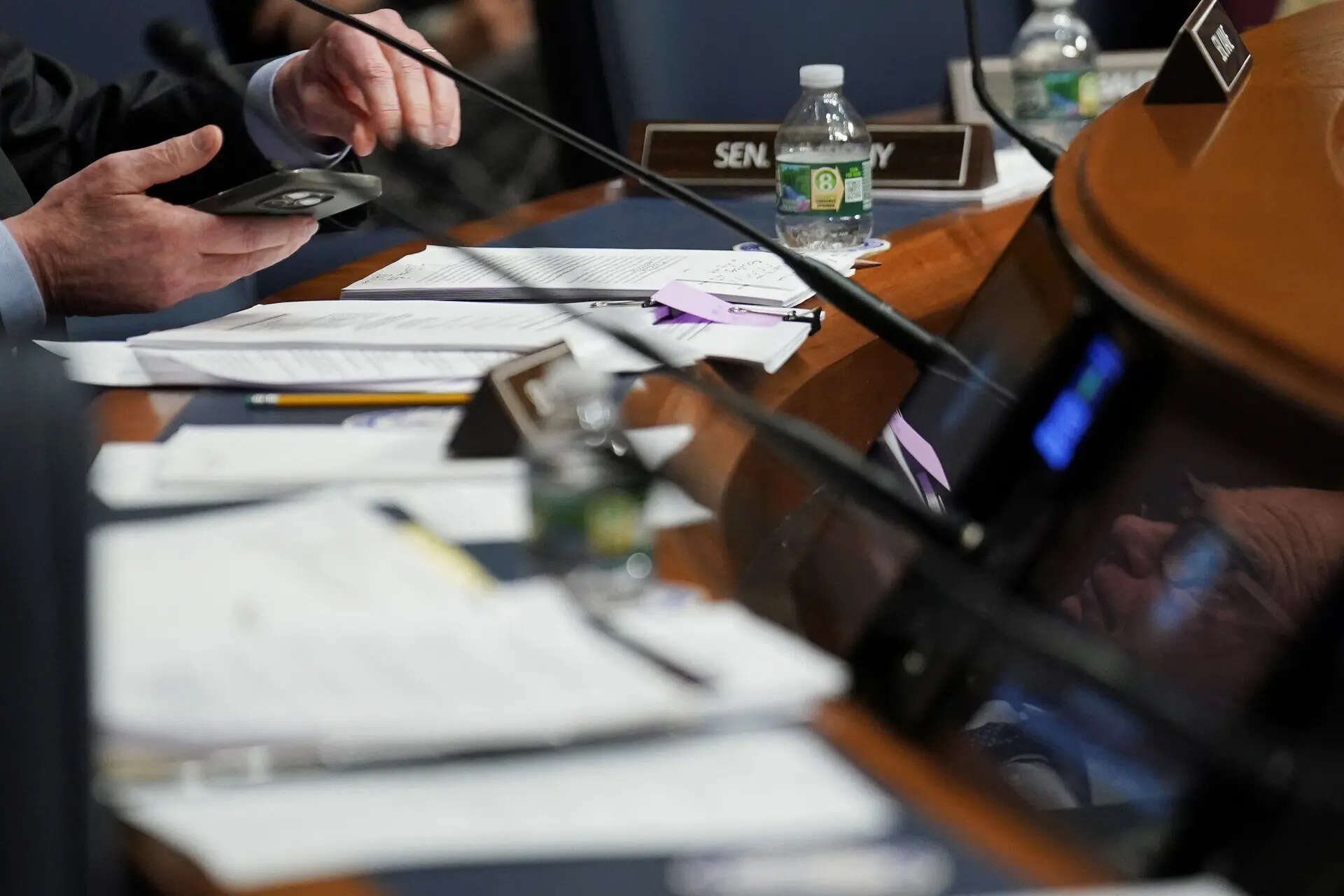 <p>The examination committee also agreed to involve postgraduate and PhD students in answer-sheet evaluation. The initiative will begin on a sample basis in the first phase and be expanded later</p>