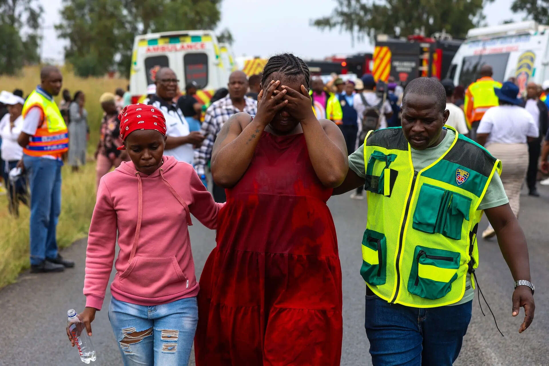 <p>Preliminary reports indicated at least 11 schoolchildren died at the scene, with two others succumbing to their injuries in the hospital</p>