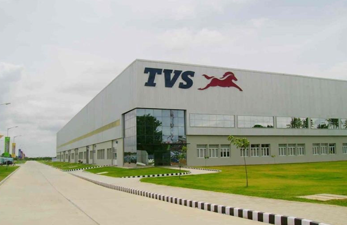 <p>For the nine-month period, operating revenue increased by 29 per cent to ₹34,463 crore from ₹26,701 crore.</p>