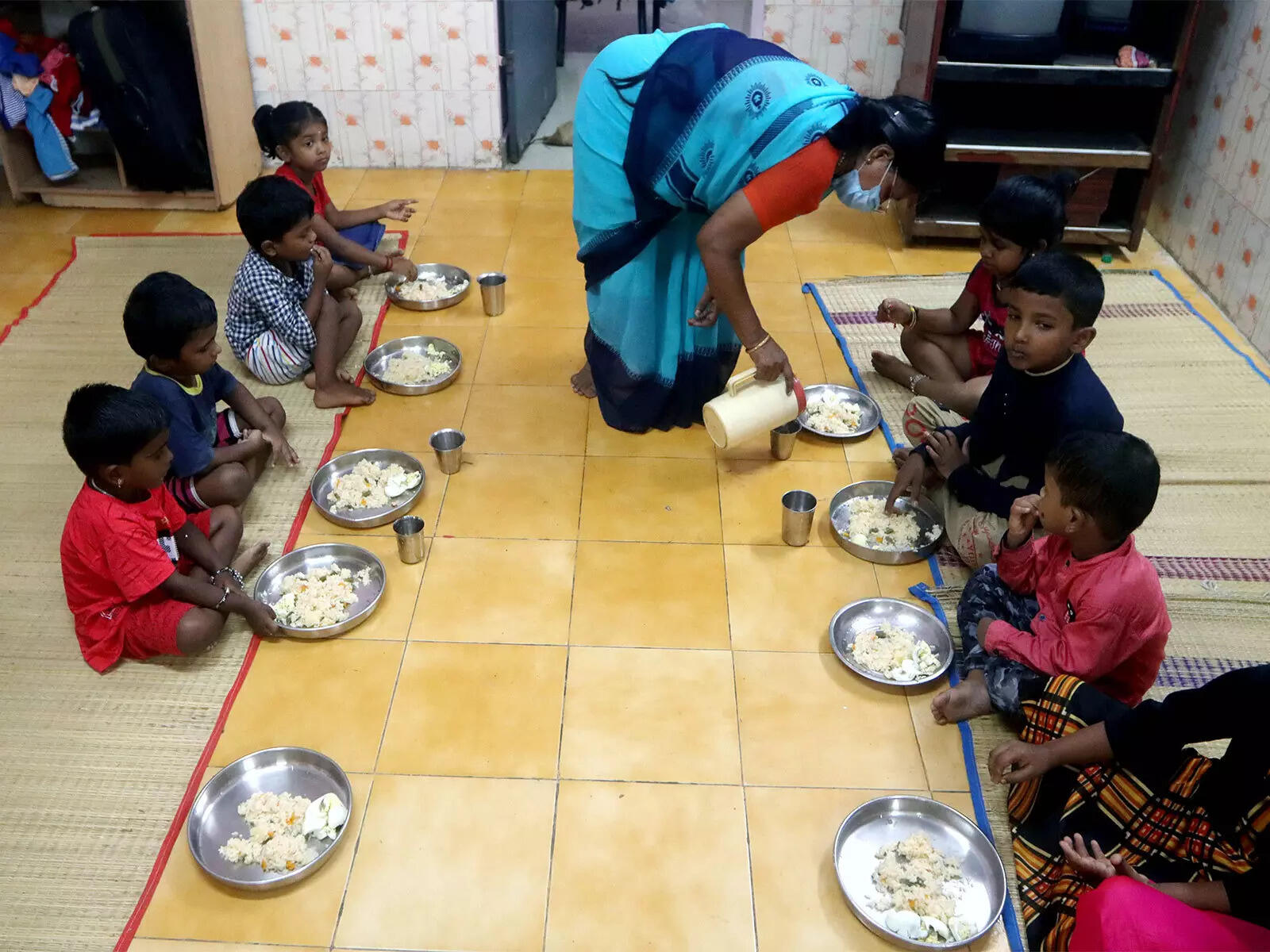 <p>Meanwhile, in a separate incident, more than 33 students fell ill after consuming mid-day meals at the Odakkalpalayam Government Middle School near Coimbatore in Tamil Nadu. The affected children were admitted to various hospitals for treatment, said officials.<br></p>