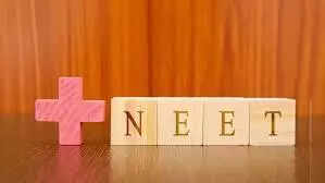 <p>There are 113 candidates in the first group and 698 in the second group</p>