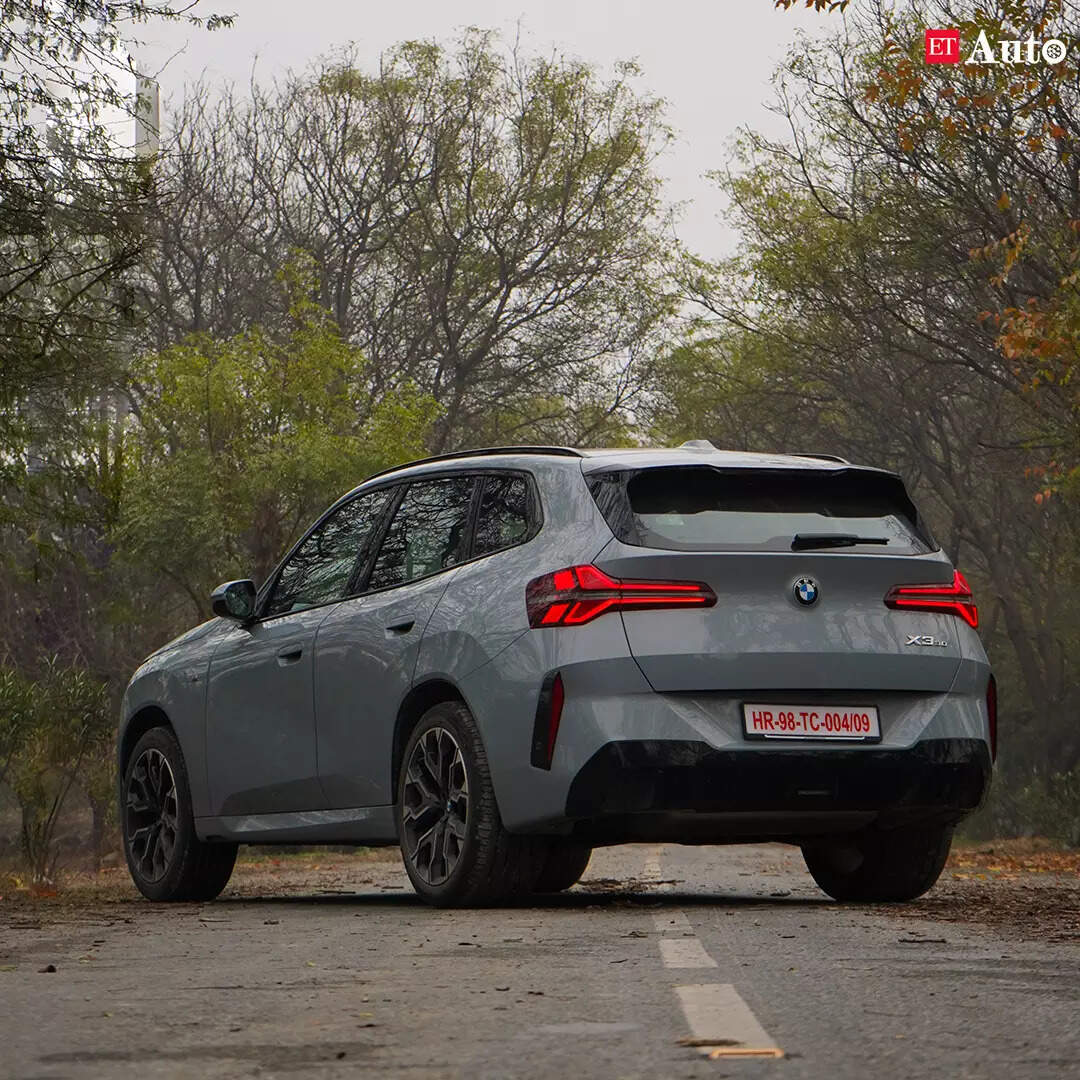 

<p>X3 30 xDrive M Sport Pro rear profile</p>
<p>“/><figcaption class=