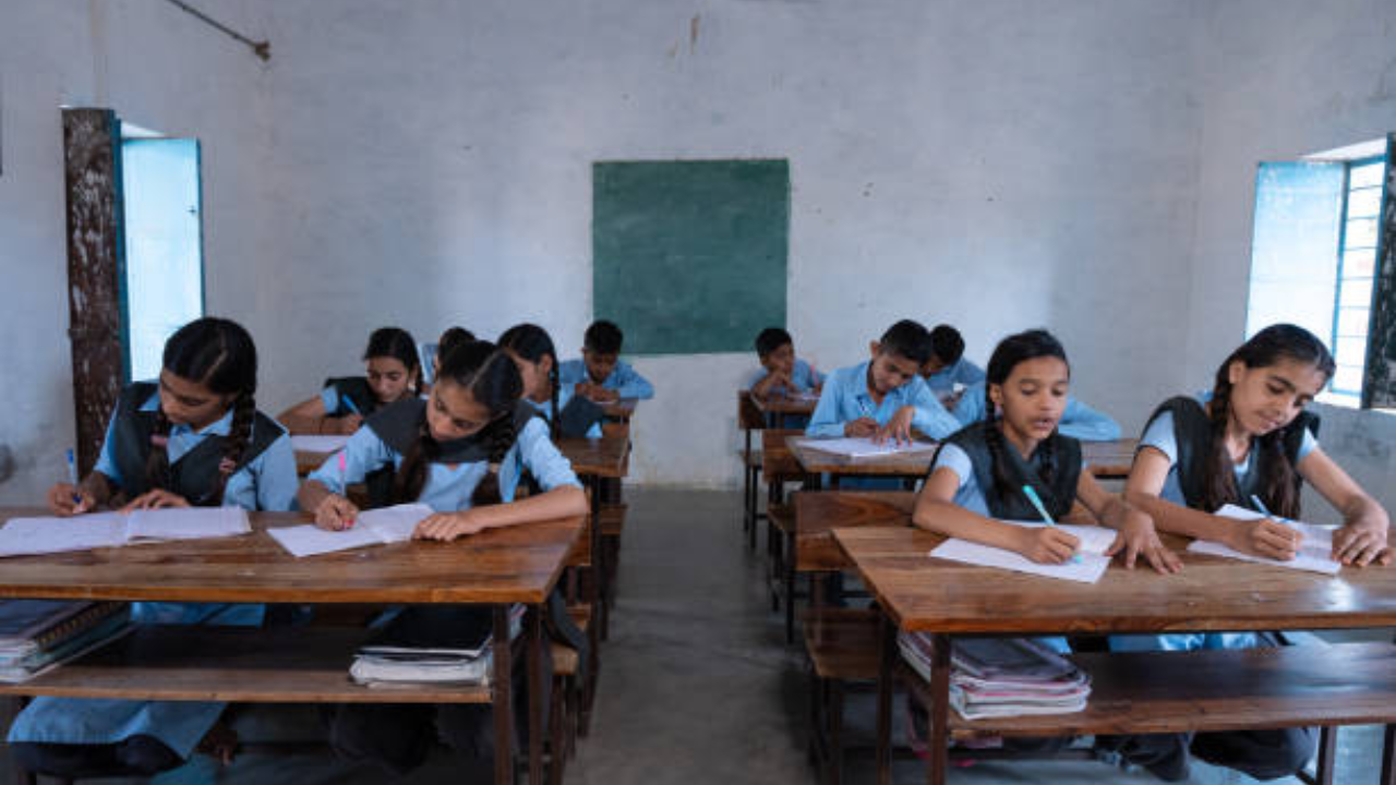 <p>The new report cards will be distributed to students across the state after the end-of-session examinations in March, aligning with the objectives of the National Education Policy (NEP) 2020</p>