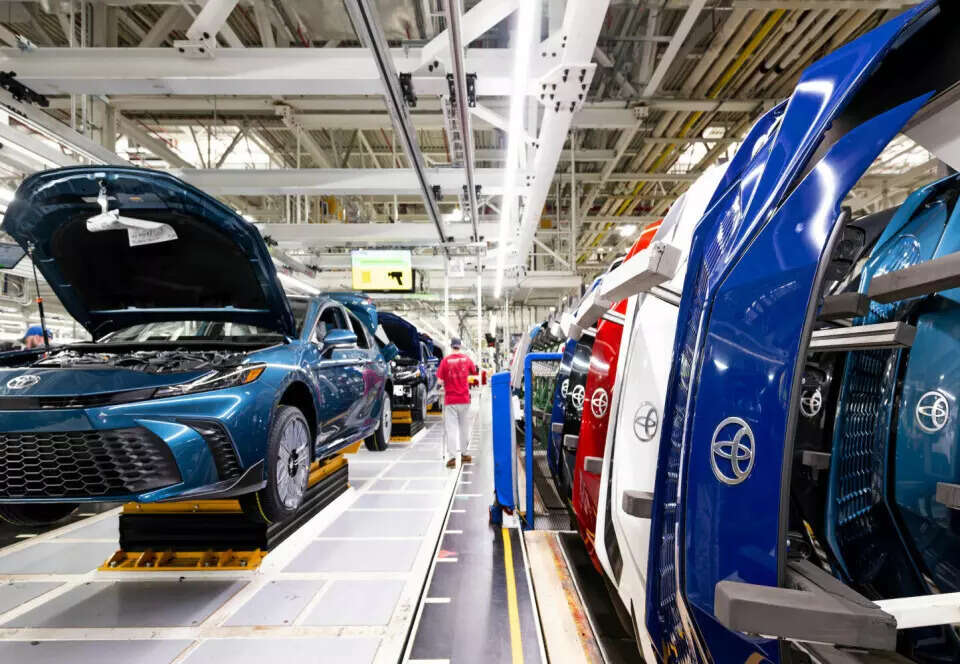 The largest ‍US automaker ⁠by would take a $6 billion charge to unwind some electric-vehicle investments.