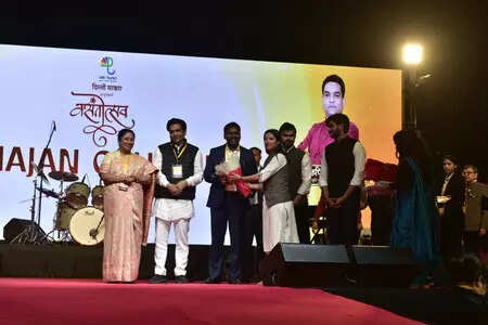 <p>He said devotional practices such as bhajan and kirtan form the core of Indian culture and have found renewed interest among the youth in recent years.</p>