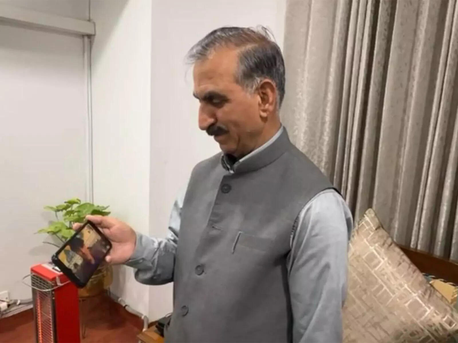 <p>During the interaction via video call, the Sukhu encouraged the children to make the most of this opportunity.</p>