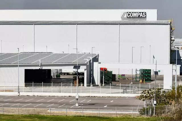 

<p>मेक्सिको ने पिछले साल चीनी कारों और अन्य सामानों पर 50 प्रतिशत टैरिफ लगाया था, जिसे व्यापक रूप से वाशिंगटन को खुश करने के प्रयास के रूप में देखा गया था।</p>
<p>“/><figcaption class=