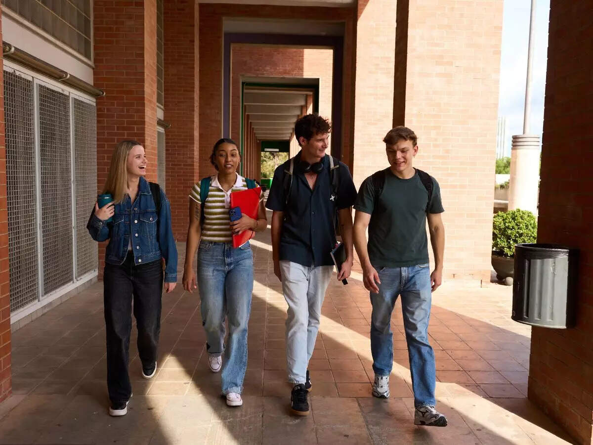 <p>He said for opening new colleges, revenue department would be verifying land records for proposals submitted online to the university by Feb 22</p>