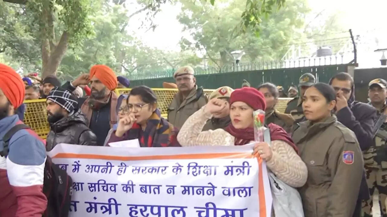 <p>As per the order, teachers with less than 5 years remaining before retirement are exempt from clearing the TET. Those with more than 5 years of service left must clear the TET within a 2-year grace period — by August 2027 — to retain their jobs and remain eligible for career advancement.<br></p>