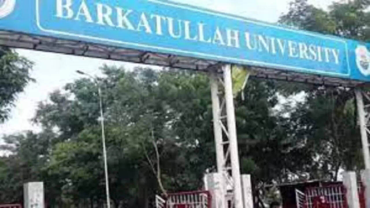 <p>When contacted, assistant registrar (academic), Barkatullah University, Punit Shukla said, "The college was launched in a hurry after state govt announces to open the campus. We will look into the matter." This isn't isolated—such shortcuts erode academic standards in Madhya Pradesh's hinterlands.<br></p>