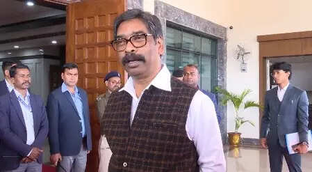 <p>SC stays ED trial against Jharkhand CM Hemant Soren in land scam case- relevant for us?</p>