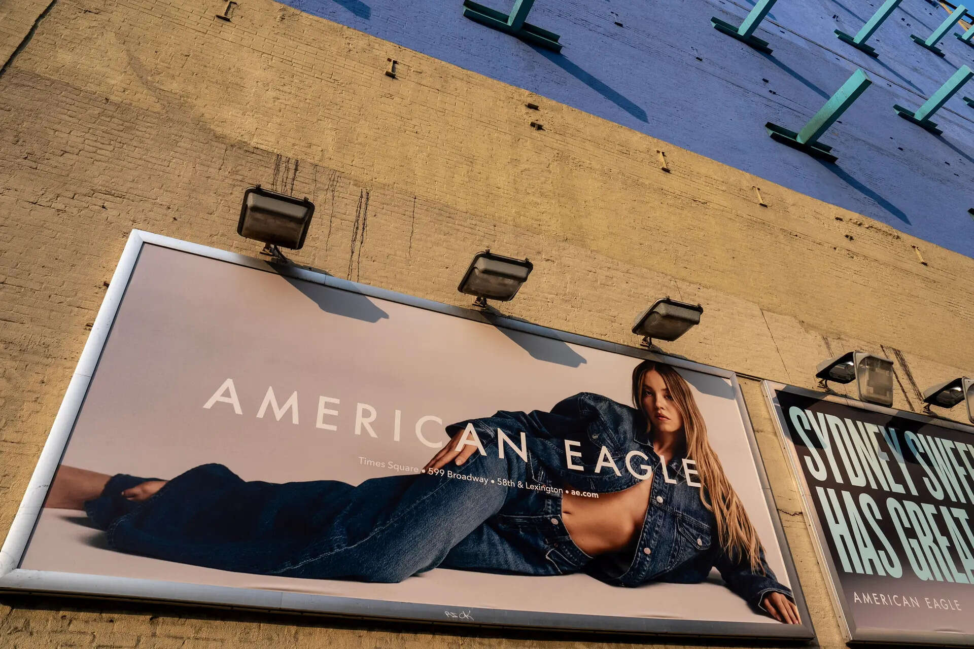 Sydney Sweeney in American Eagles viral fall 2025 jeans ad, praised by Donald Trump on Truth Social, driving a 20% stock surge and sparking major online buzz and debate.