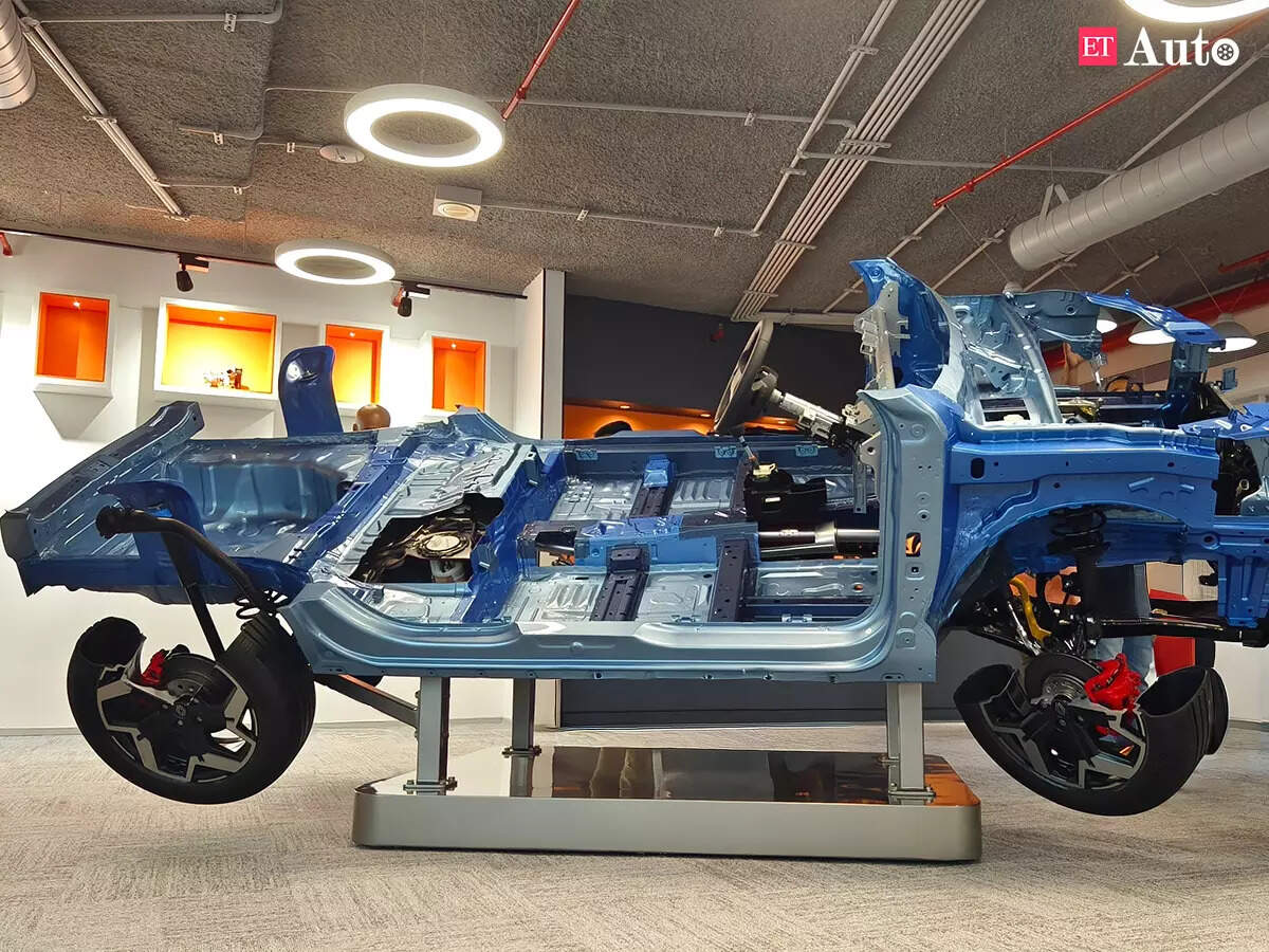 

<p>With up to 57 per cent high-strength steel in its BIW, the torsional rigidity of the Duster’s platform claims to compliment its suspension to offer a balanced ride-and-handling package.</p>
<p>“/><figcaption class=