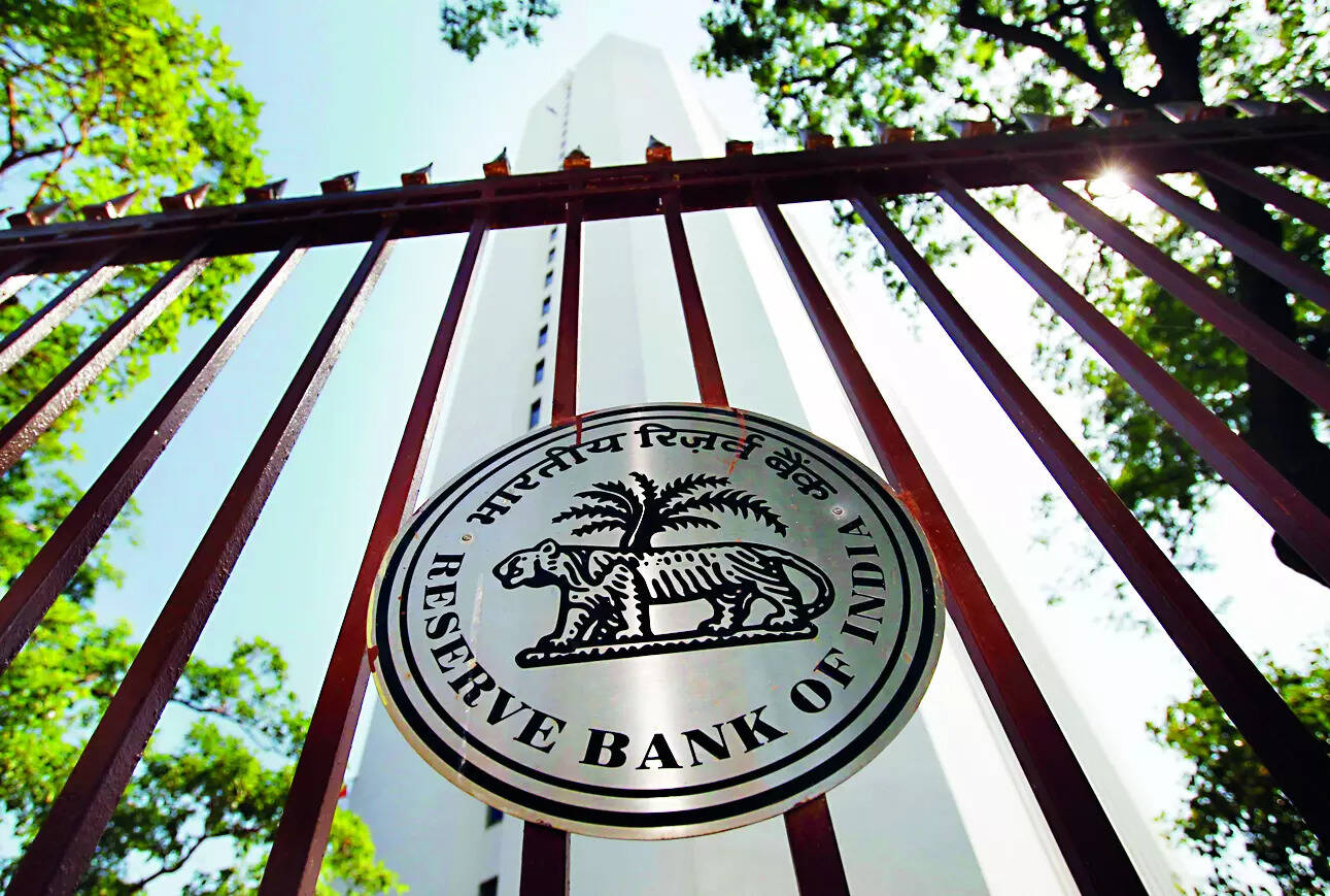 <p>RBI asks banks to give client info on forex deals, positions</p>