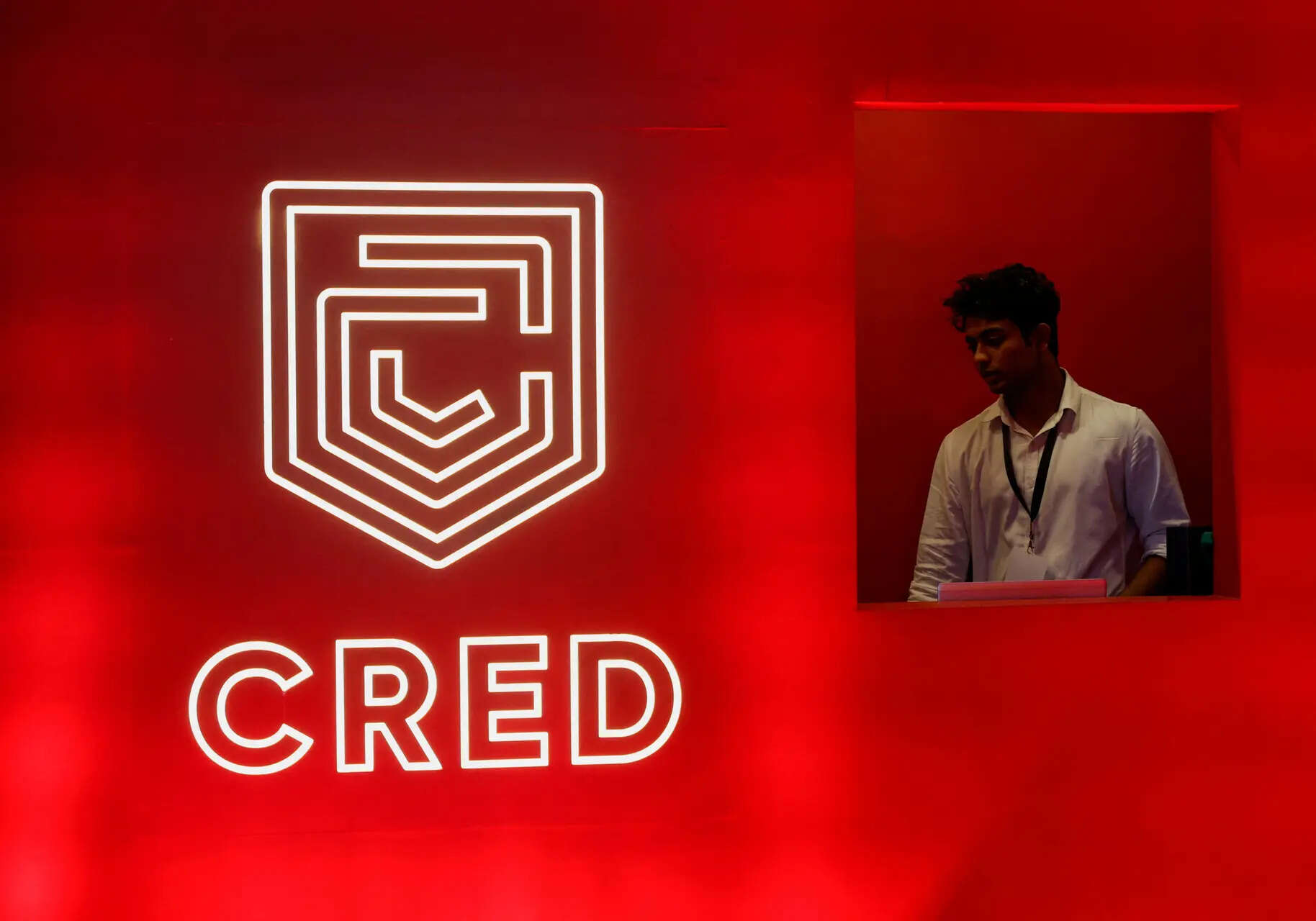 <p>Cred receives payment aggregator licence from RBI</p>