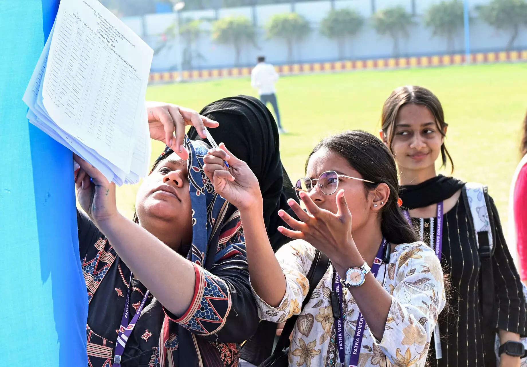 <p>Magadh Mahila College principal N P Verma welcomed the participants, while the association's general secretary, Atul Aditya Pandey, proposed a vote of thanks</p>