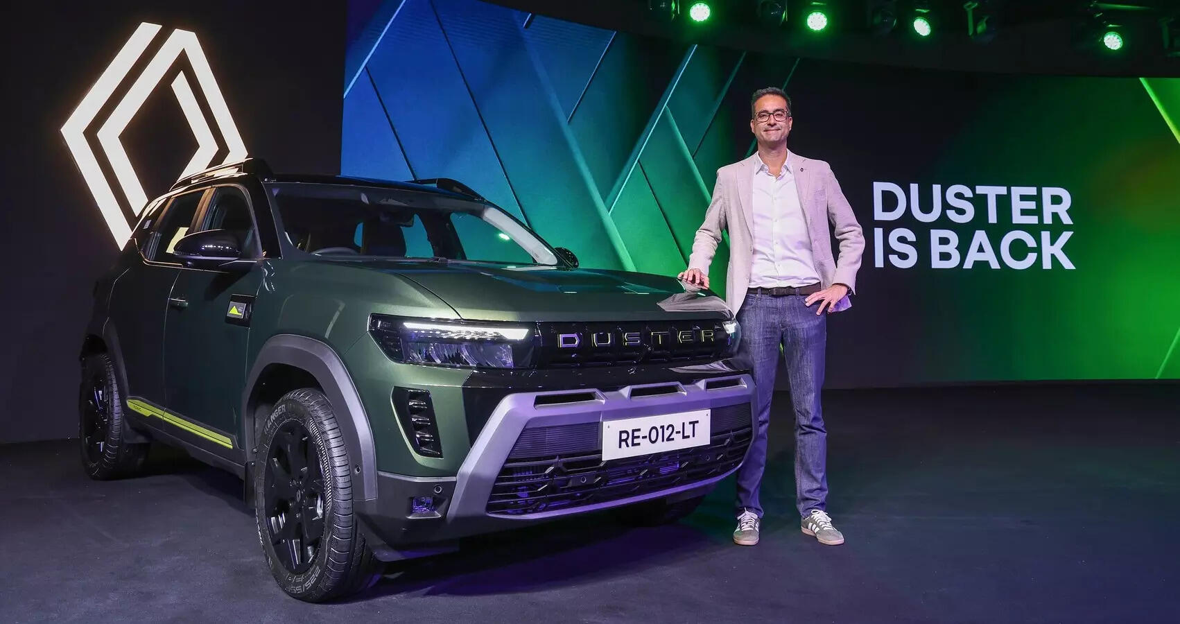 

<p>Francisco Hidalgo, Vice President – Sales & Marketing, Renault India at the launch of New Duster.</p>
<p>“/><figcaption class=