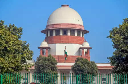 <p>Why details of bank accounts of deceased persons can't be disclosed to heirs: SC to Centre</p>