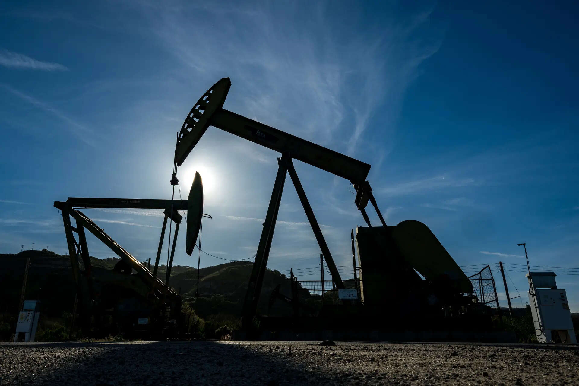 <p>Asian nations are significantly increasing their purchases of US oil, reaching a three-year high of 60 million barrels for April loadings. </p>