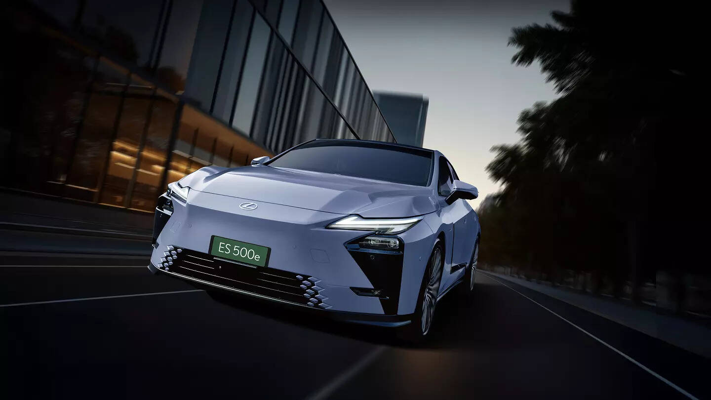 

<p>ES 500e</p>
<p>“/><figcaption class=