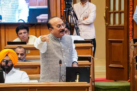 <p>The Delhi government has established 75 CM SHRI Schools under the Directorate of Education from academic session 2025-26, which marks a transformative step towards educational excellence and equity, it added.<br></p>