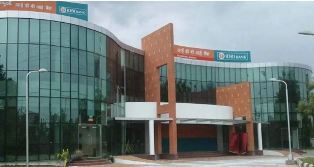 As disinvestment stalls, IDBI Bank reflects India’s cautious approach to privatization.