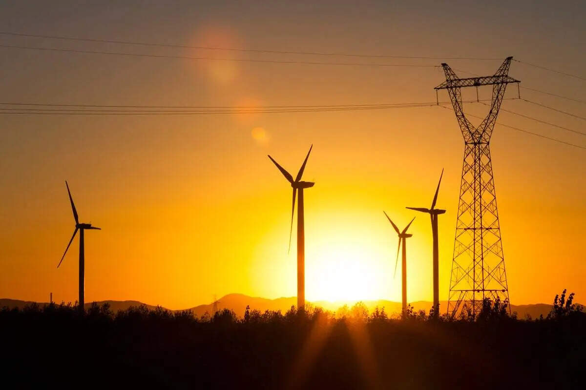 <p>IIT Indore is significantly investing in clean energy, education, and applied research by launching a solar park, a new Kendriya Vidyalaya building, and advanced research labs. </p>