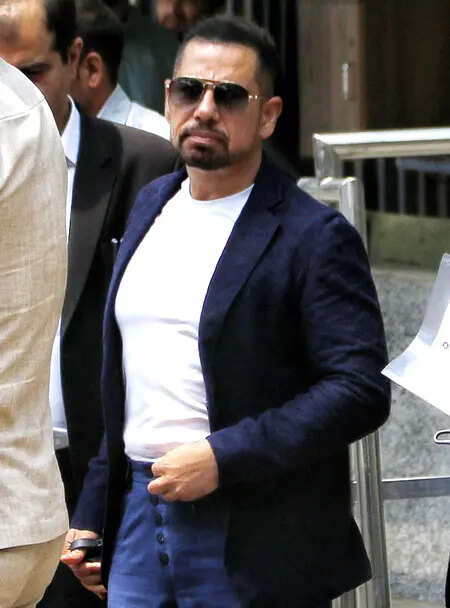 <p>Gurugram land deal case: Delhi court reserves order on ED's money laundering complaint against Robert Vadra</p>
