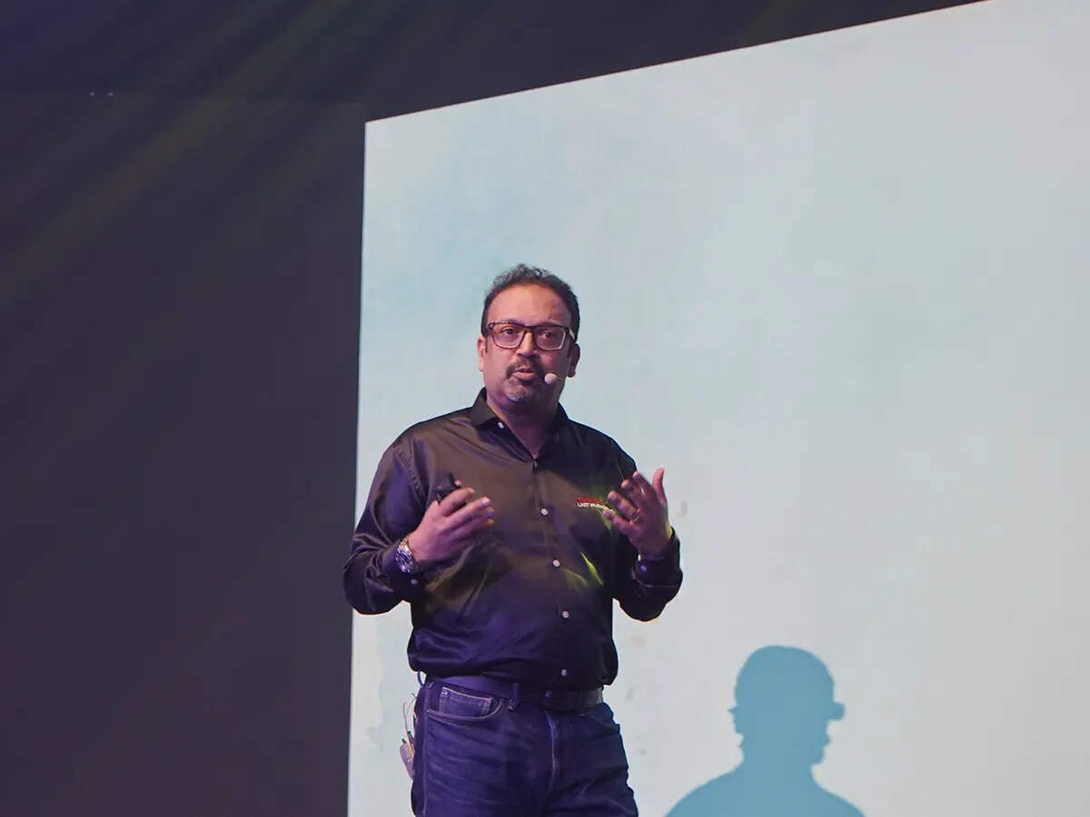 

<p>Pratap Bose</p>
<p>“/></strong><figcaption class=