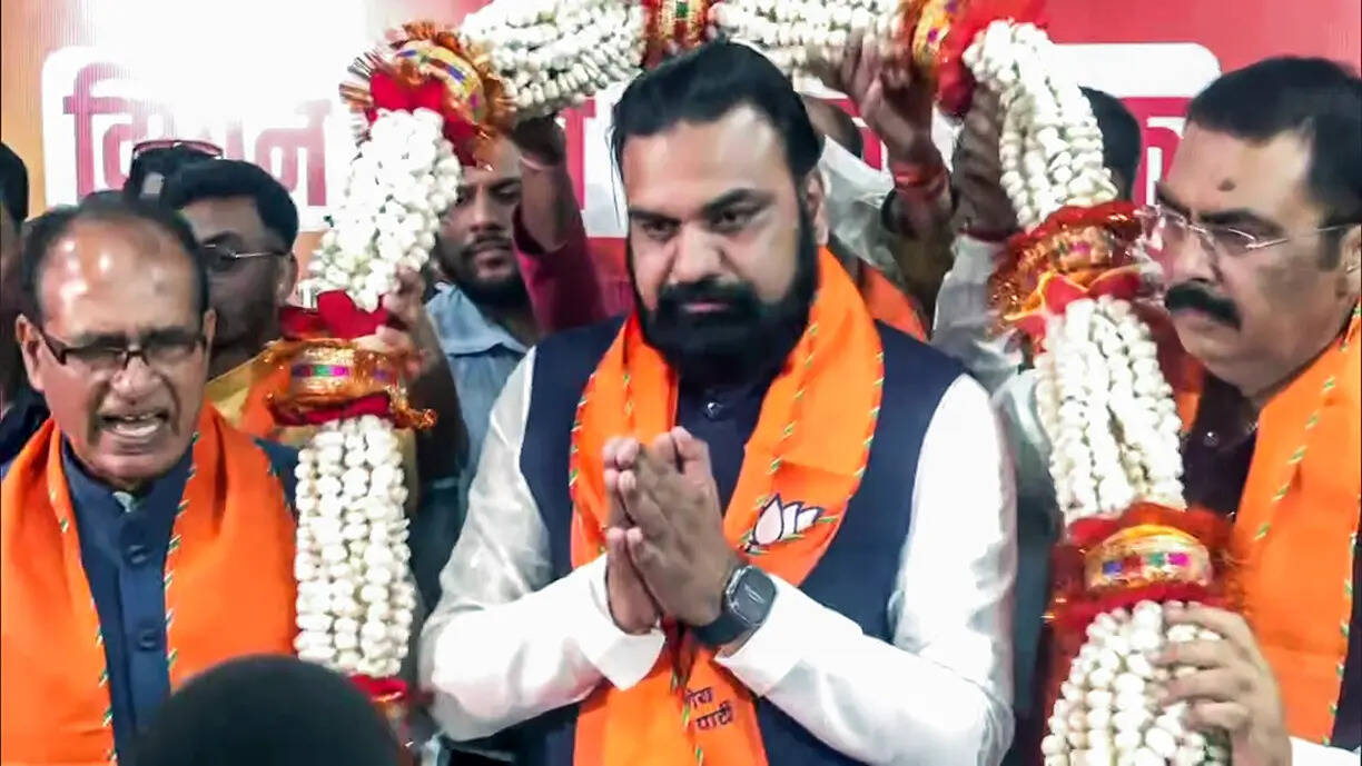 <p>Samrat Choudhary set to take oath as Bihar’s Chief Minister, marking BJP’s first direct leadership in the state.</p>