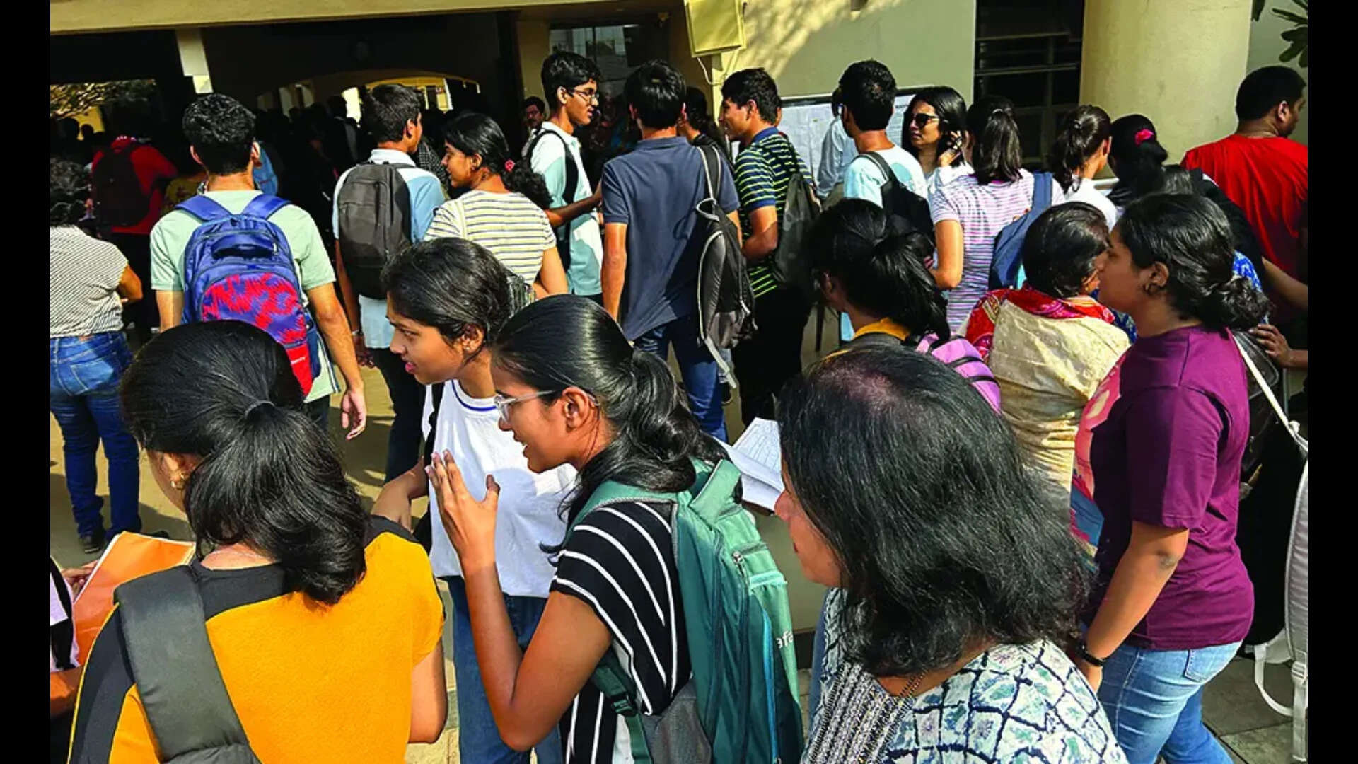 <p>The students had petitioned that some higher secondary schools charge up to Rs 1,000 for the prospectus</p>