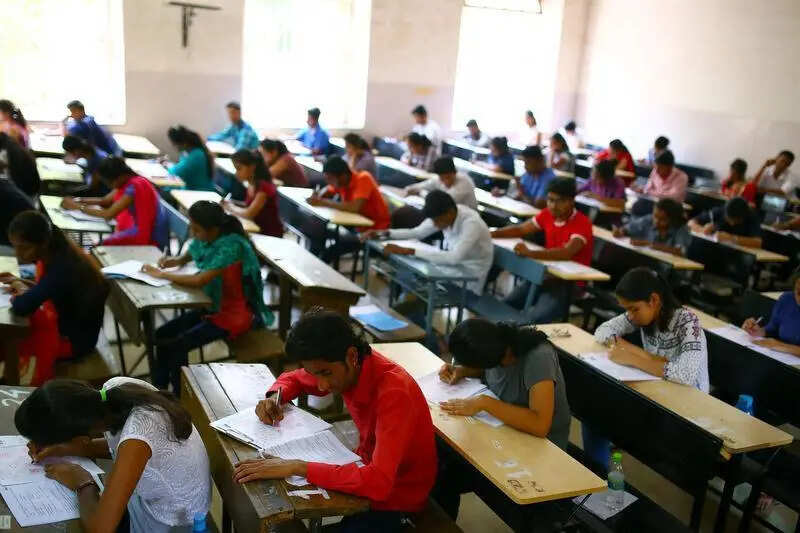 <p>At the core of the panel's mandate is the framing of eligibility criteria for aided colleges seeking university status, including benchmarks for academic performance, infrastructure and research output</p>
