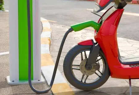 As China grapples with the impacts of rising oil prices due to the ongoing conflict in Iran, the country's gasoline demand is projected to decline sharply this year