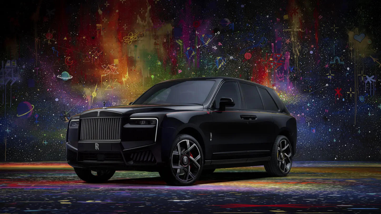 

<p>Rolls-Royce also introduced its first-ever Gradient Coachline, showcasing subtle colour transitions along the exterior.</p>
<p>“/><figcaption class=