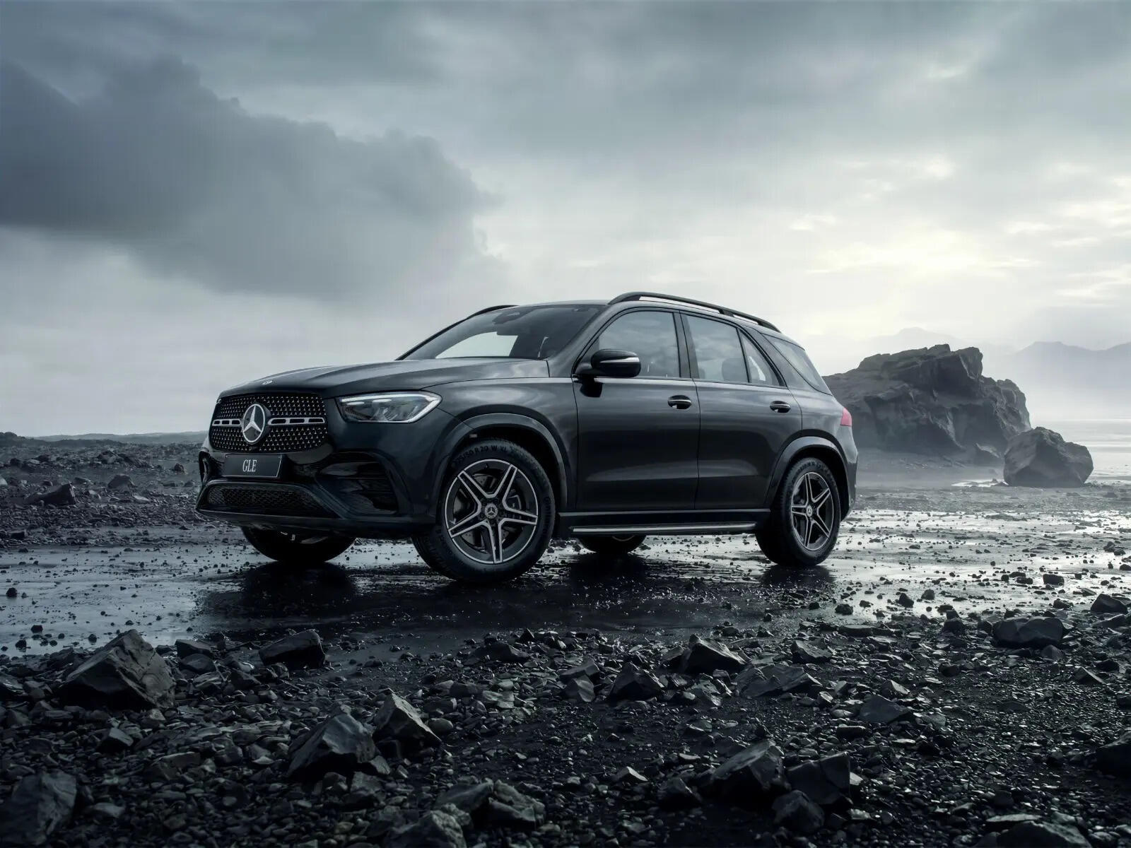 

<p>Mercedes-Benz GLS</p>
<p>“/><figcaption class=
