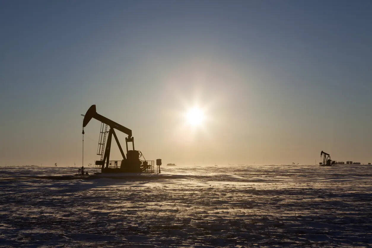 <p>Preliminary estimates based on structural control, petrophysical evaluation and subsurface analysis indicate gas in place of around 75 million standard cubic metres.</p>