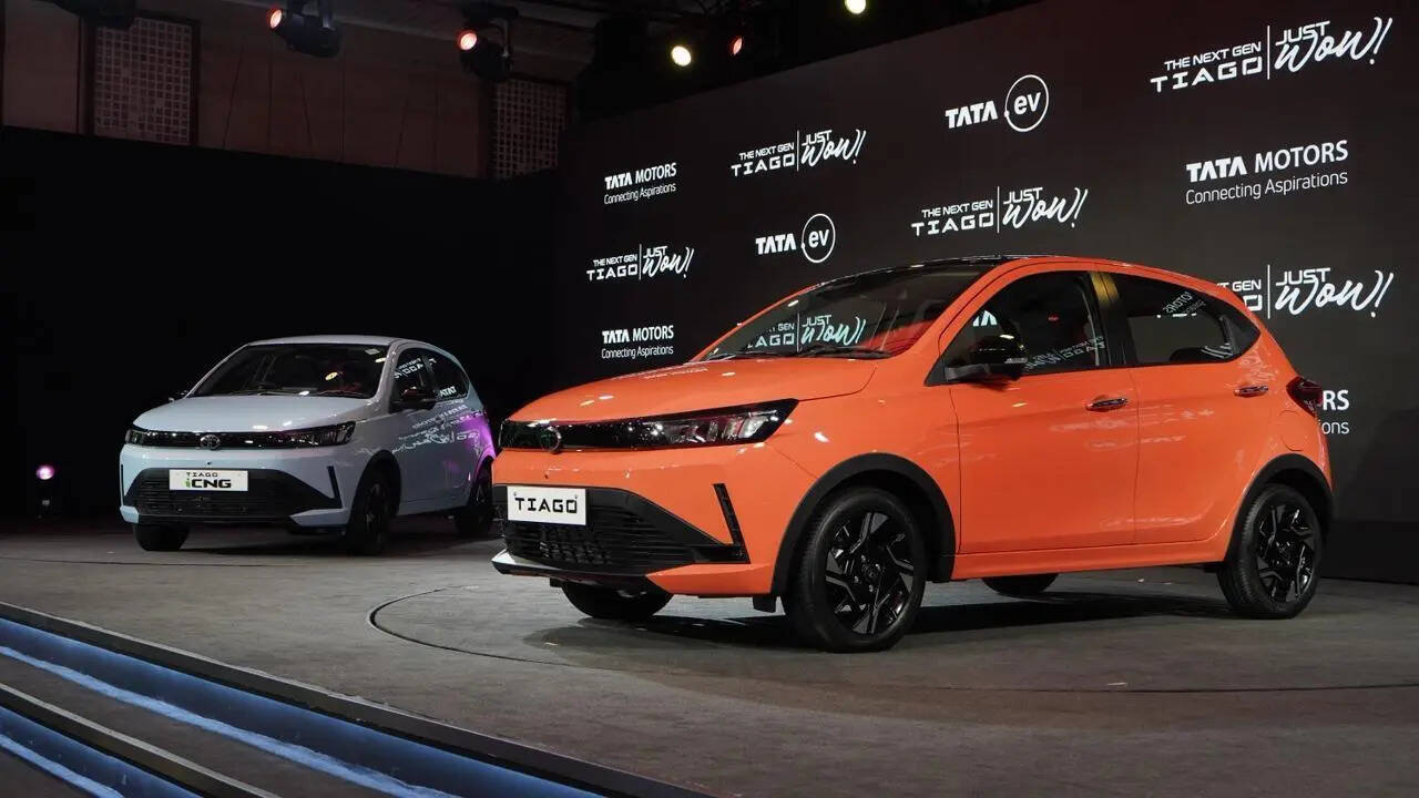 

<p><i>The updated lineup brings design, connectivity, safety and ownership enhancements across petrol, CNG and electric variants.</i></p>
<p><i><br /></i></p>
<p>“/><figcaption class=