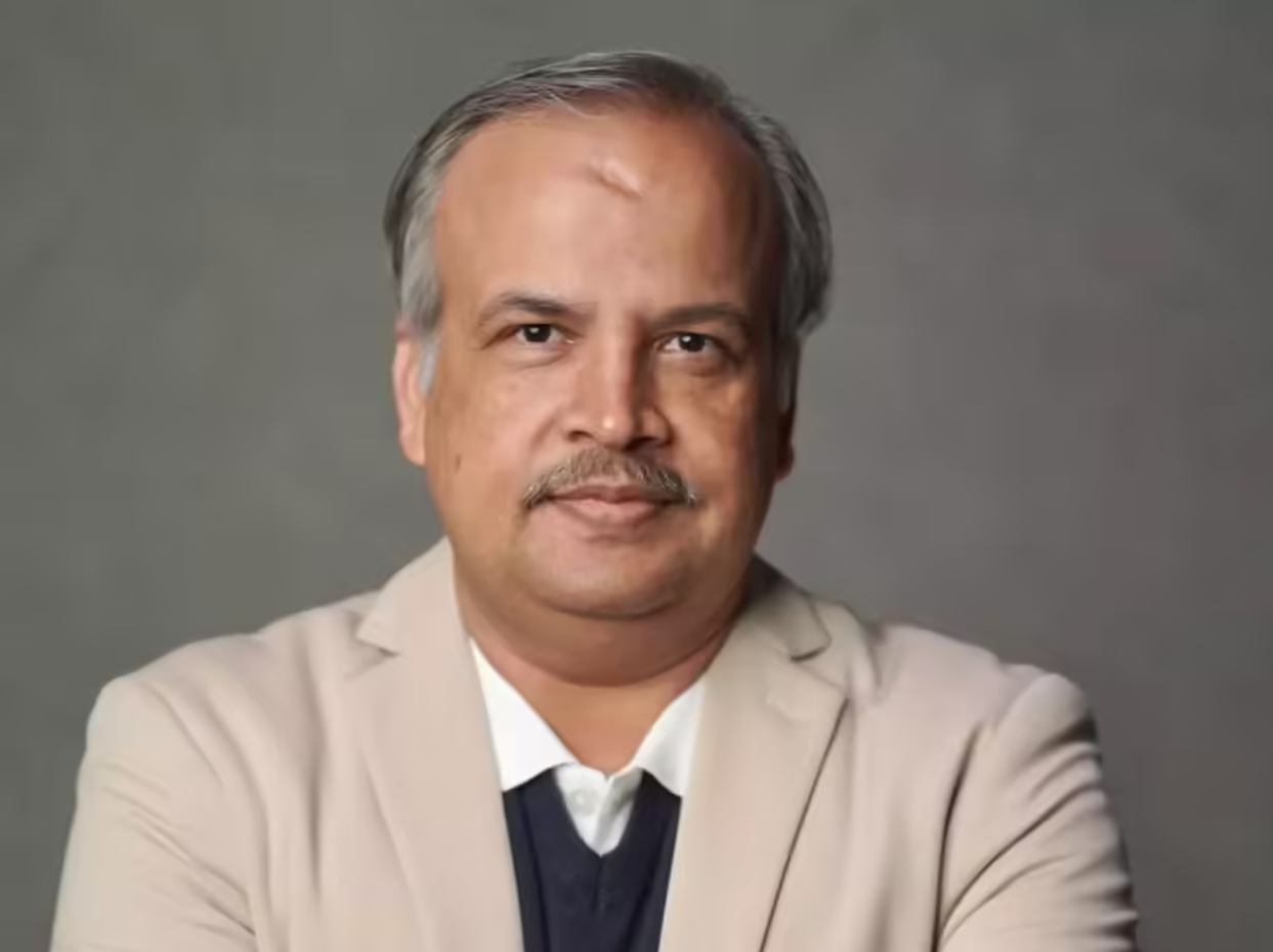 

<p>आनंद कुलकर्णी</p>
<p>“/><figcaption class=