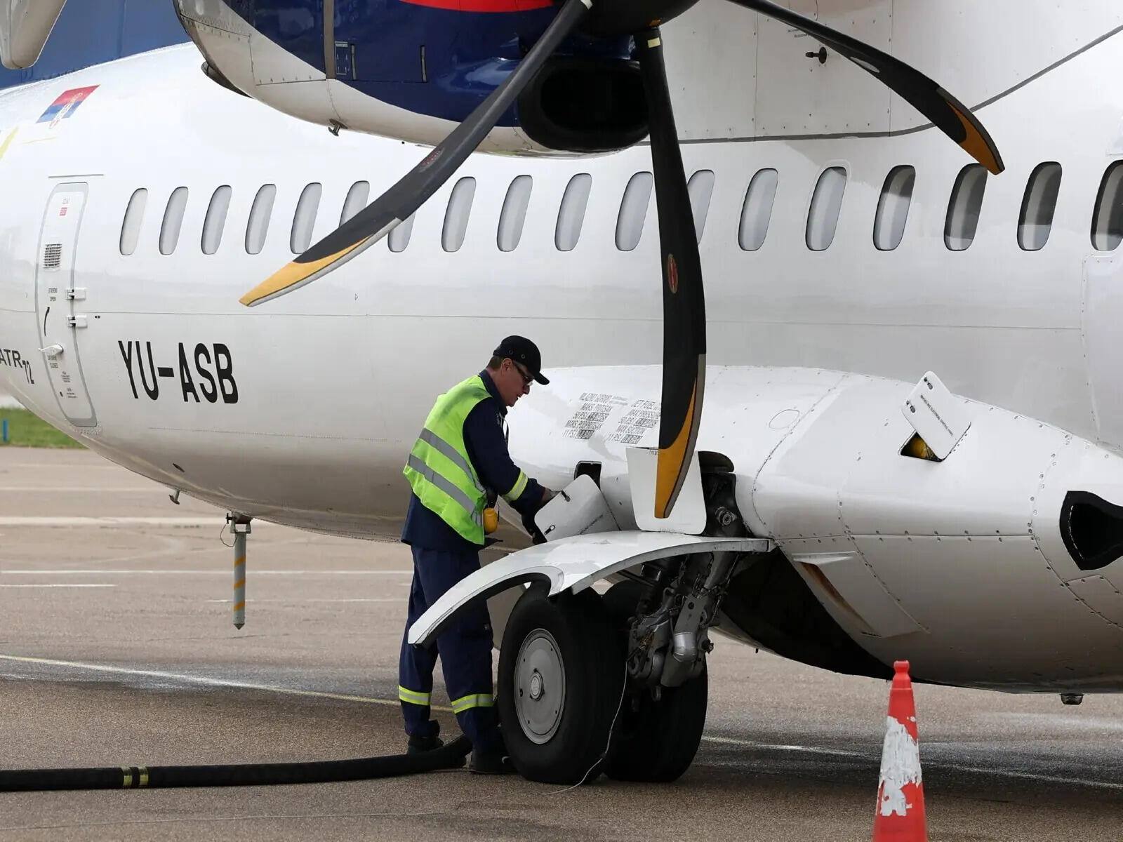 <p>Aviation sector grapples with financial stress amid West Asia crisis: Sources</p>
