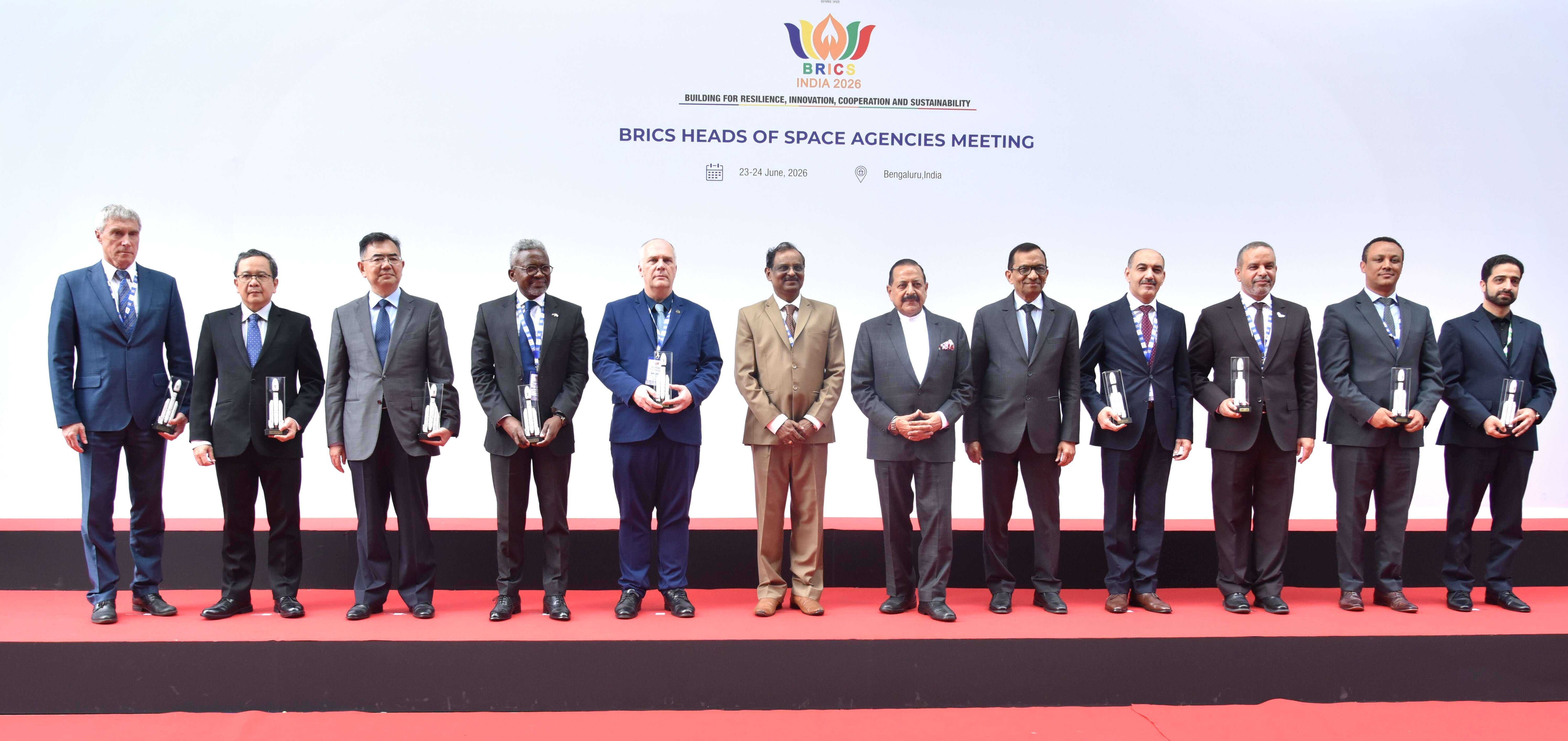 <p>Heads of Space Agencies from BRICS countries with Union Minister Dr. Jitendra Singh, ISRO Chairman Dr. V. Narayanan and senior officials at the HOSA Meeting in Bengaluru.</p>